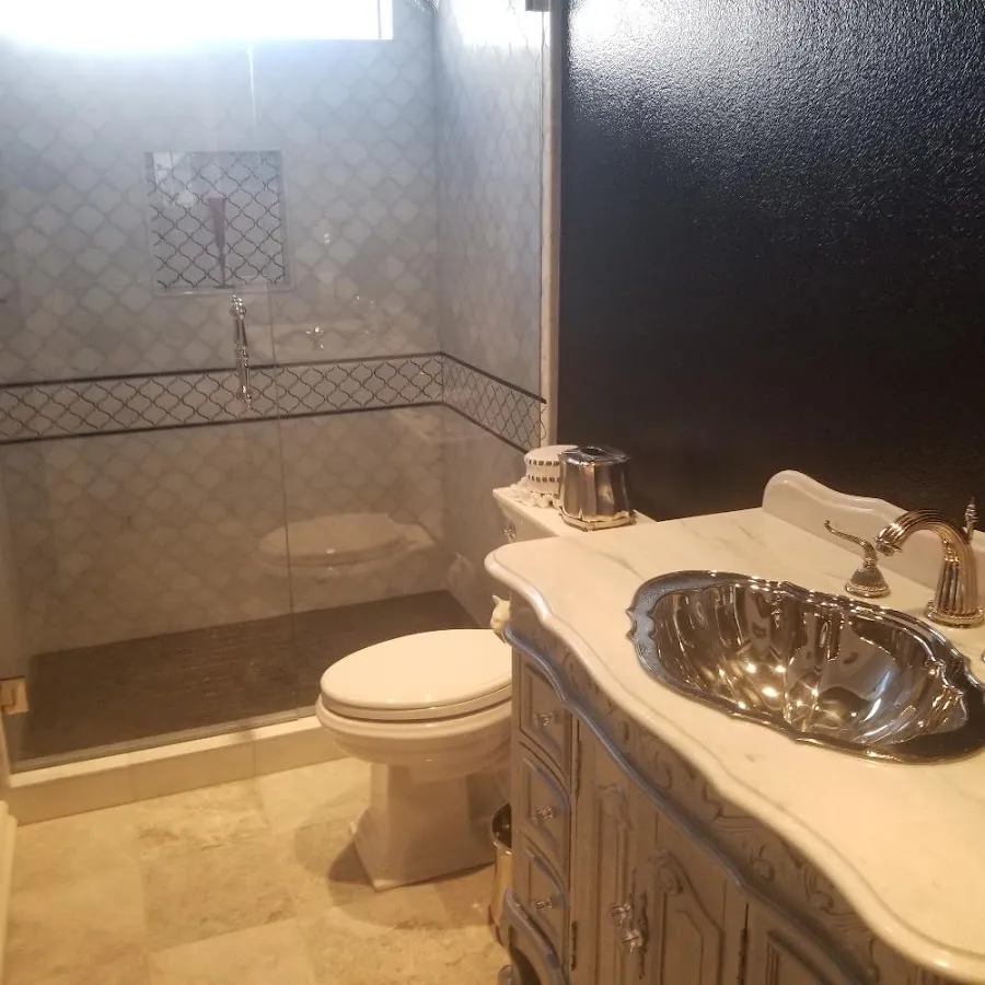 Professional plumbing work and bathroom remodeling in Fort Bliss
